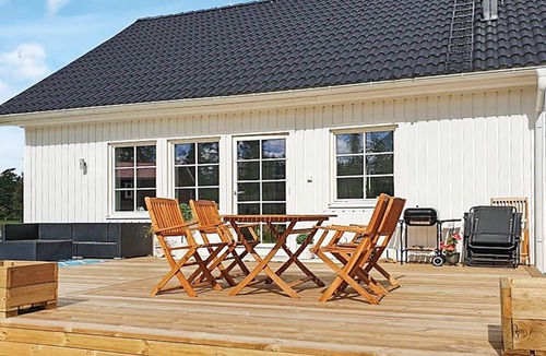 Sodersvik House | 4 person holiday home in NORRTÄLJE-By Traum