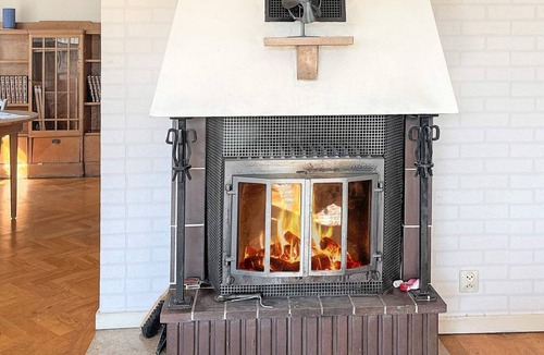 Oedsmal House | 4 person holiday home in Ödsmål
