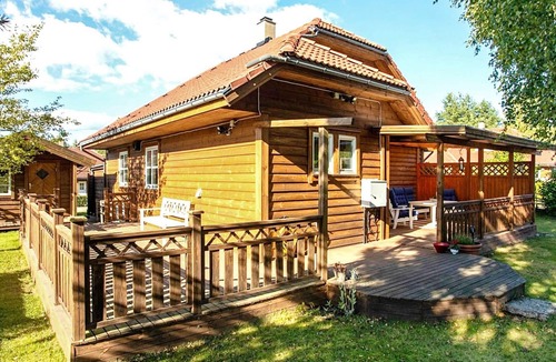 Motala House | 4 person holiday home in MOTALA-By Traum