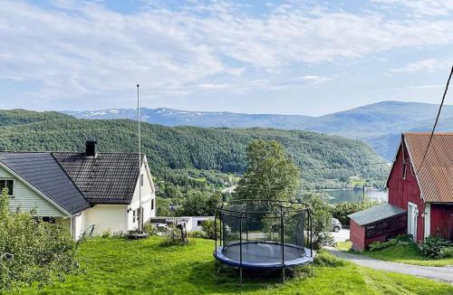Vagsoy House | 4 person holiday home in Bryggja-By Traum