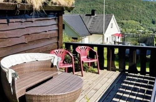 Vagsoy House | 4 person holiday home in Bryggja-By Traum