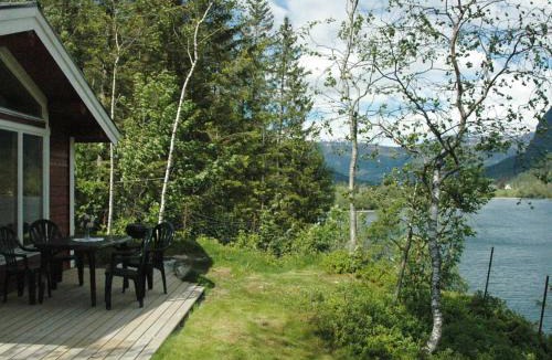 Olden House | 4 person holiday home in olden-By Traum