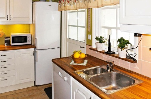 Asljunga House | 4 person holiday home in sljunga