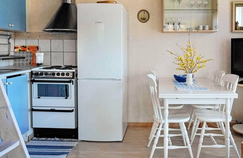Ellos House | 4 person holiday home in Ellös