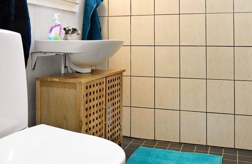 Ellos House | 4 person holiday home in ELLÖS