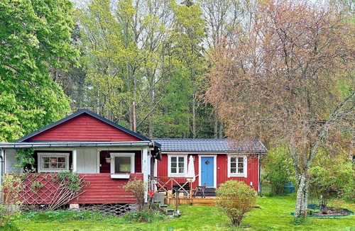 Morko House | 4 person holiday home in Mörkö