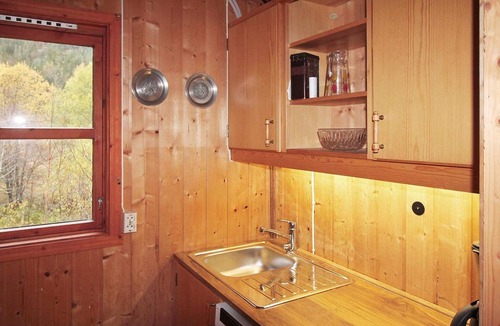 Naeroy House | 4 person holiday home in Foldereid