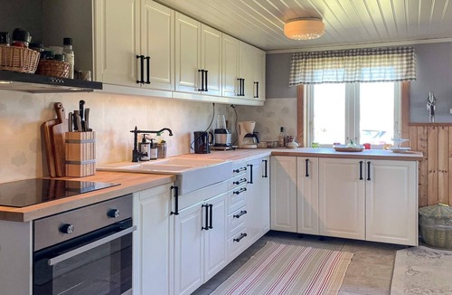Fora House | 4 person holiday home in BORGHOLM