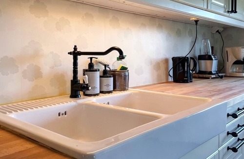Fora House | 4 person holiday home in BORGHOLM