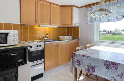 Fora House | 4 person holiday home in BORGHOLM