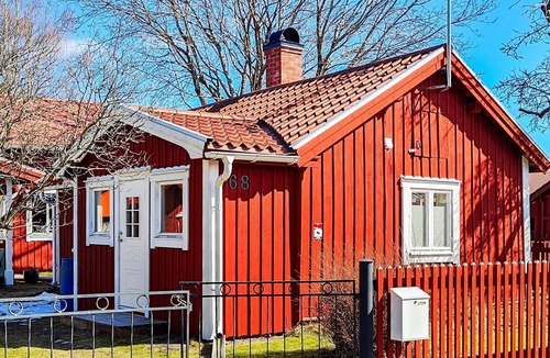 Borlange House | 4 person holiday home in BORLÄNGE