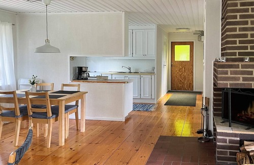 Hacksvik House | 4 person holiday home in HÅCKSVIK