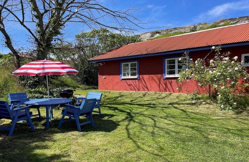 Skaerhamn House | 4 person holiday home in Skärhamn-By Traum