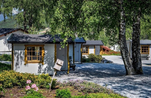 Kinsarvik House | 4 person holiday park home in Kinsarvik