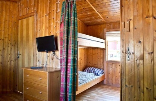 Kinsarvik House | 4 person holiday park home in Kinsarvik