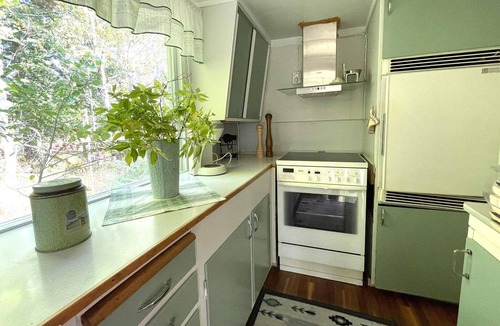 Roxenbaden House | 4 person holiday home in VRETA KLOSTER