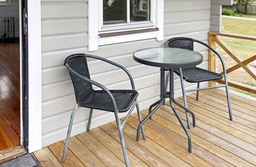 Drottningskar House | 4 star holiday home in Drottningskär