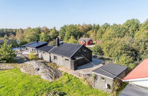 Trollhattan House | 4 star holiday home in Trollhättan