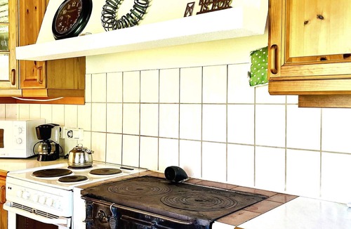 Sorbo House | 4 star holiday home in BRÅLANDA