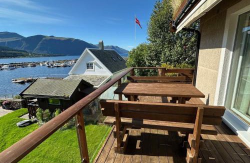Nesset Apartment | 4 star holiday home in Eidsvåg