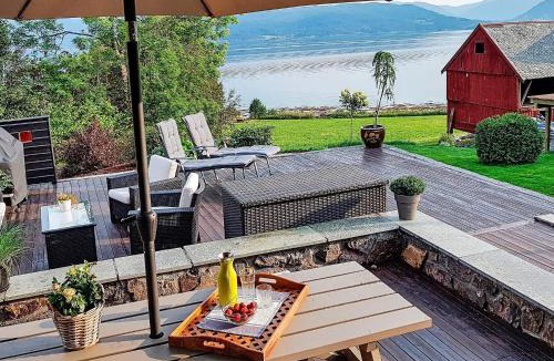 Frei House | 4 star holiday home in Frei