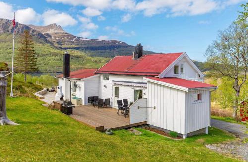 Gildeskal House | 4 star holiday home in Inndyr