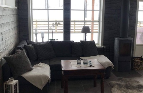 Stoten House | 4 star holiday home in LIMA