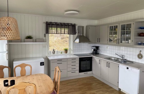 Averoy House | 4 star holiday home in Averøy