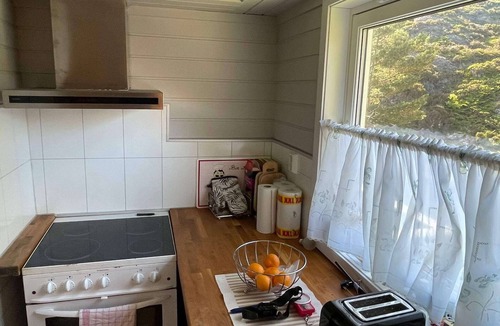 Bomlo House | 4 star holiday home in Espevær