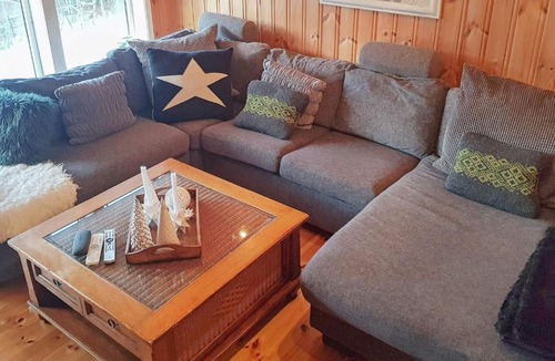 Snillfjord House | 4 star holiday home in Sundlandet