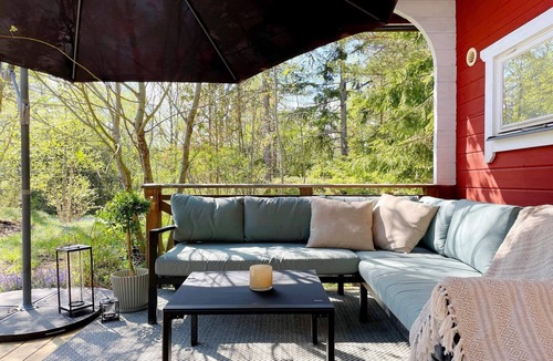 Vato House | 4 star holiday home in VäTö