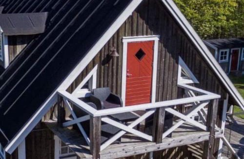 Drottningskar House | 4 star holiday home in Drottningskär
