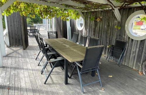Drottningskar House | 4 star holiday home in Drottningskär