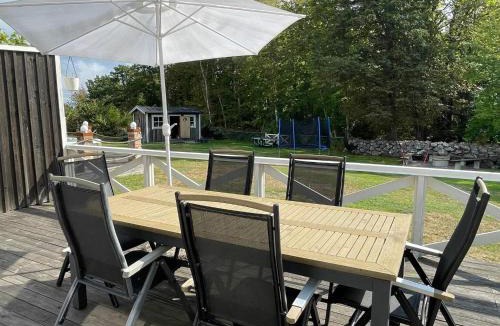 Drottningskar House | 4 star holiday home in Drottningskär