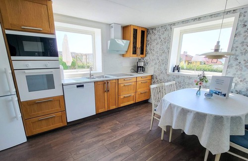 Edshultshall House | 4 star holiday home in Hälleviksstrand