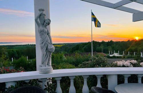 Lervik Apartment | 40 m² Serviced apartment ∙ 4 guests