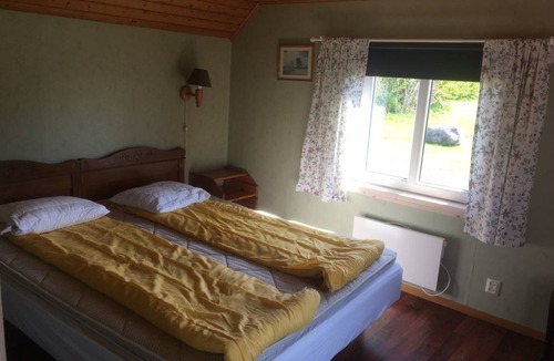 Kopingsvik House | 40 m² House ∙ 1 bedroom ∙ 4 guests