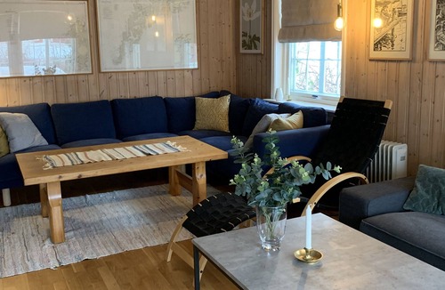 Ramberg House | 5-Bedroom House in Lofoten