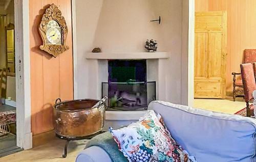 Hole Municipality House | 5 Bedroom Nice Home In Krokkleiva