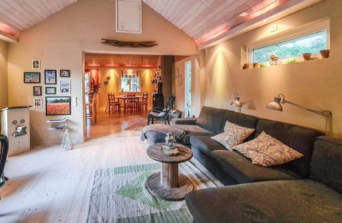 Storlinge House | 5 bedroom nice home in Borgholm