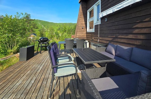 Kvam House | 5 bedroom nice home in Norheimsund