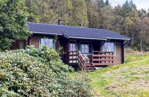 Gulen Municipality House | 5 person holiday home in Brekke-By Traum