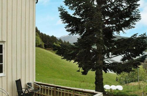 Halsa Municipality House | 5 person holiday home in VÅGLAND