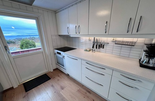 Steinsland House | 5 person holiday home in KLOKKARVIK