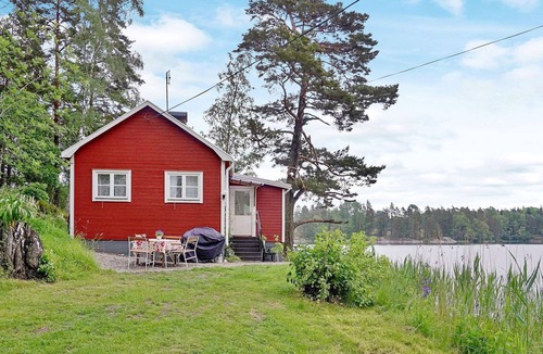 Undal House | 5 person holiday home in ÅKERSBERGA
