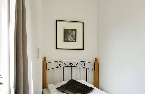 Lokholmen House | 5 person holiday home in STRÖMSTAD