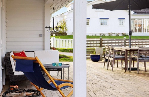 Varobacka House | 5 person holiday home in Väröbacka