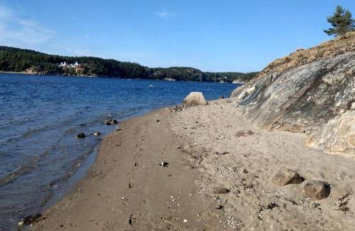 Lokholmen House | 5 person holiday home in STRÖMSTAD