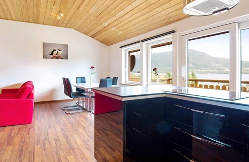 Gjemnes Municipality Apartment | 5 person holiday home in EIDSVÅG