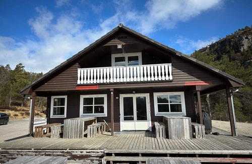Kvinesdal Apartment | 5 person holiday home in TVINDLOG
